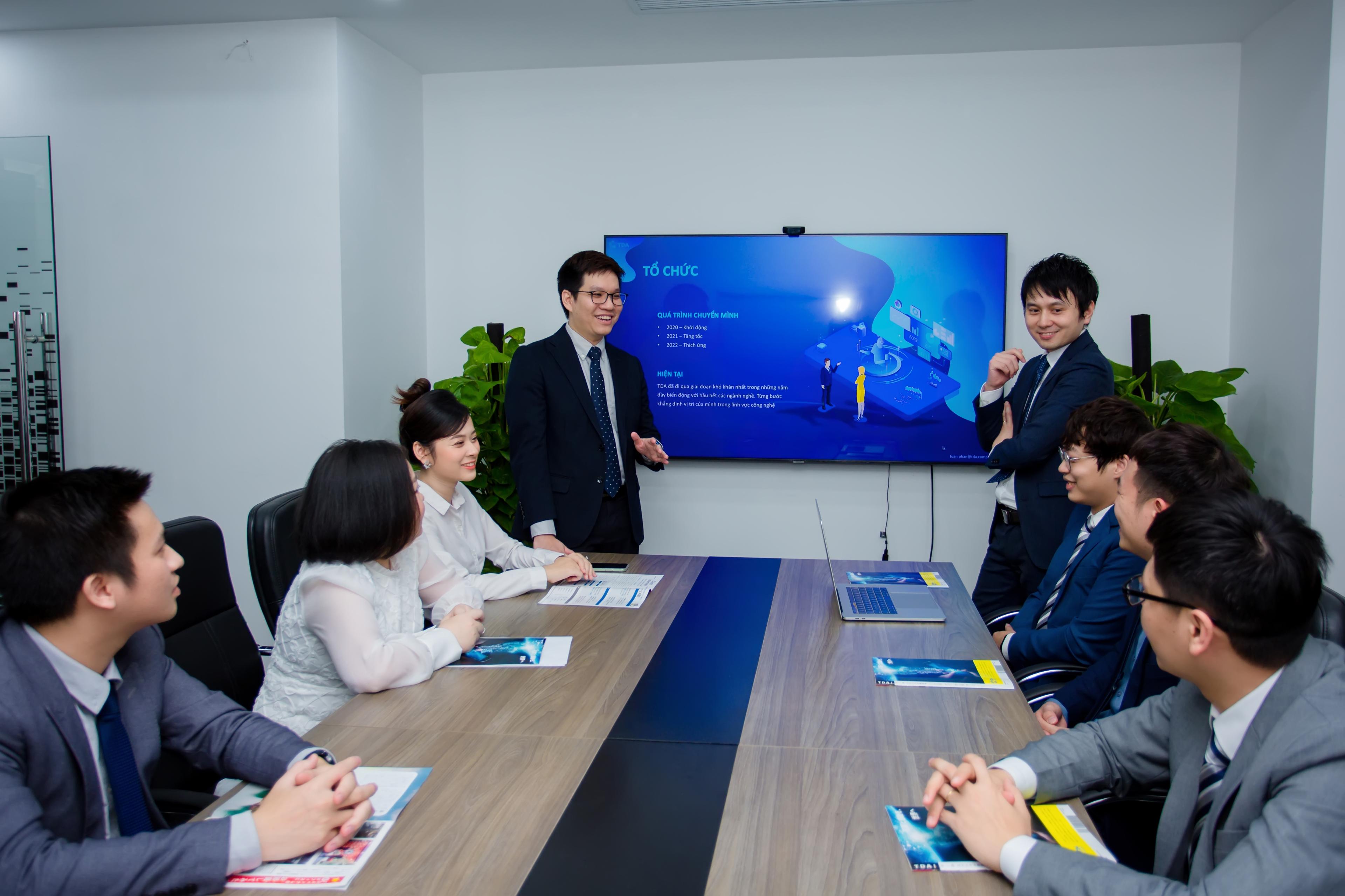 Chủ động tham gia và thực sự trở thành một phần của nhiệm vụ, bạn sẽ nhận ra mình ngày thêm trân trọng và đặt tình cảm chân thành cho điều mình đang gắn bó.