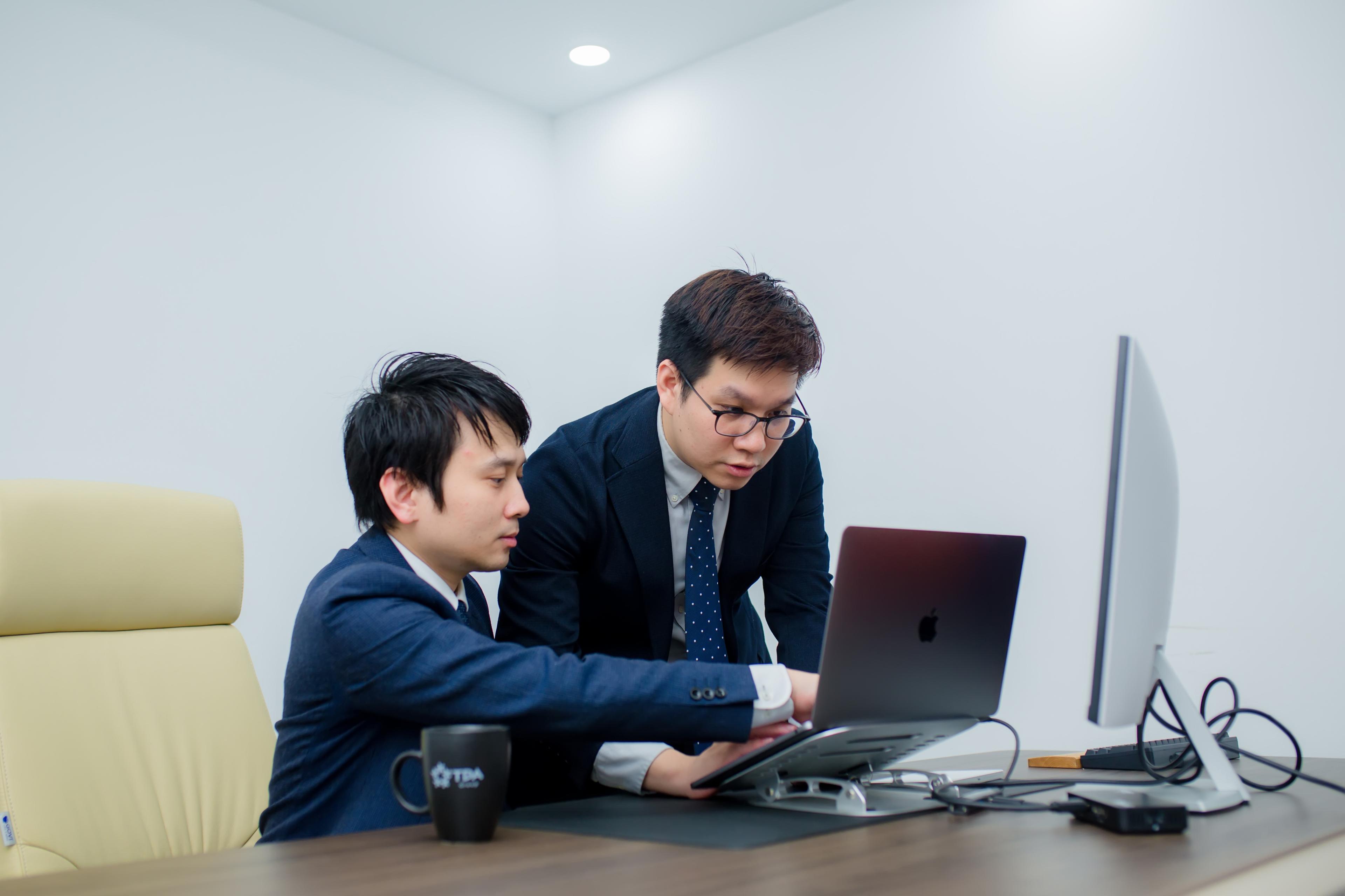 Vạch ra dàn ý và kế hoạch cho mọi việc, sự rõ ràng và minh bạch sẽ giúp chủ động bắt đầu công việc dễ dàng hơn.
